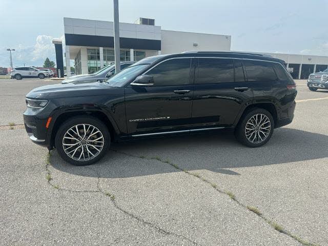2022 Jeep Grand Cherokee L Summit Reserve 4WD