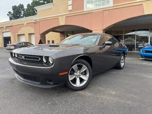 Dodge Challenger SXT RWD