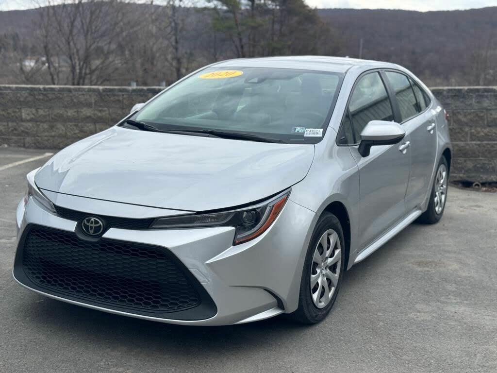 2020 Toyota Corolla LE FWD