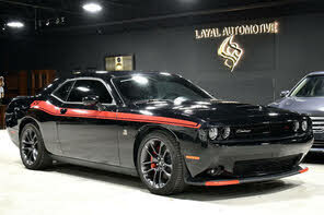 Dodge Challenger R/T Scat Pack RWD