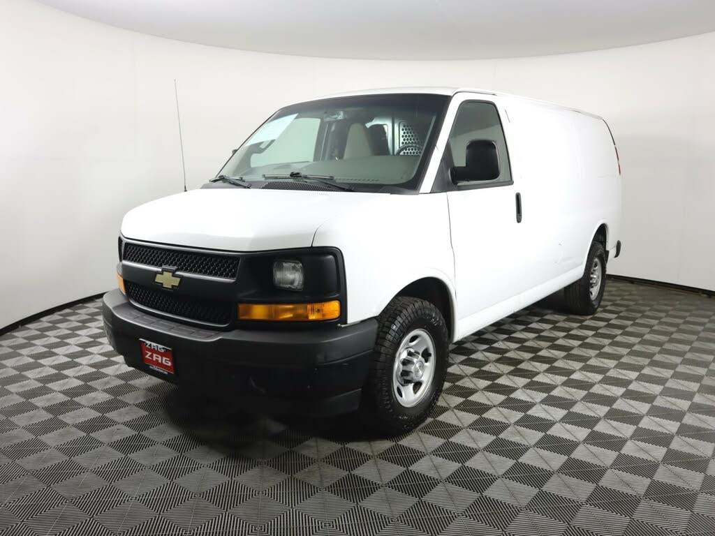 2017 Chevrolet Express Cargo 2500 RWD