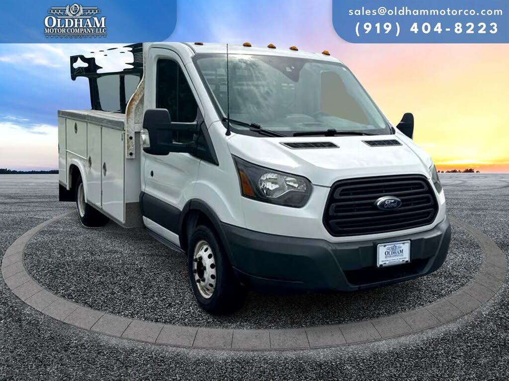 2017 Ford Transit Chassis 350 HD 10360 GVWR 138 DRW RWD