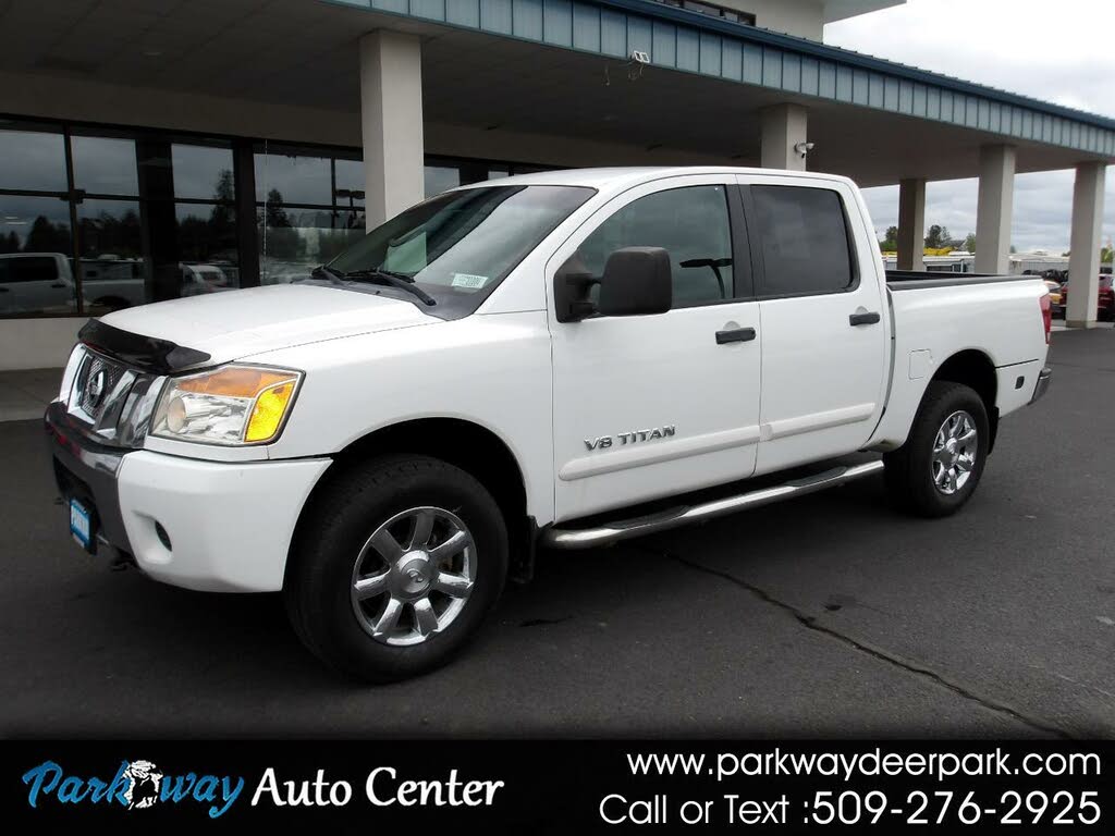 2011 Nissan Titan SV Crew Cab 4WD