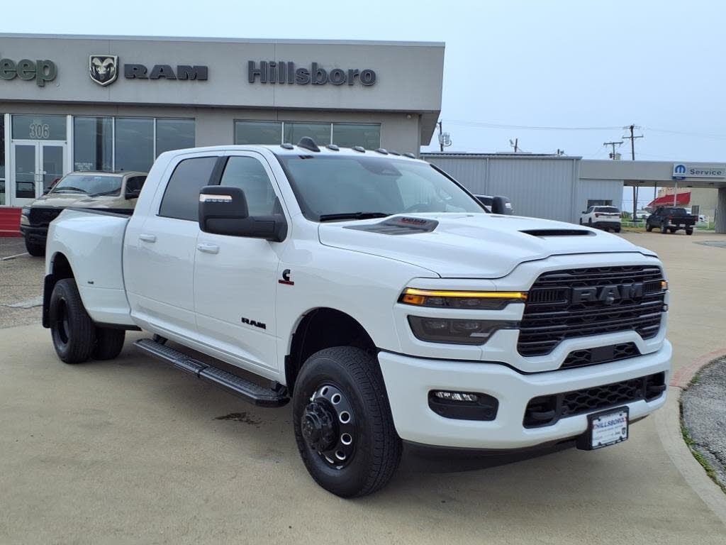 2025 RAM 3500 Laramie Mega Cab DRW 4WD