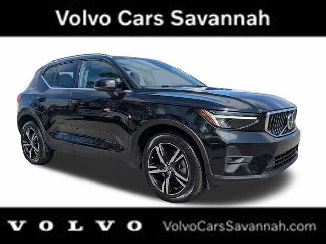 2023 Volvo XC40 B5 Plus Bright Theme AWD