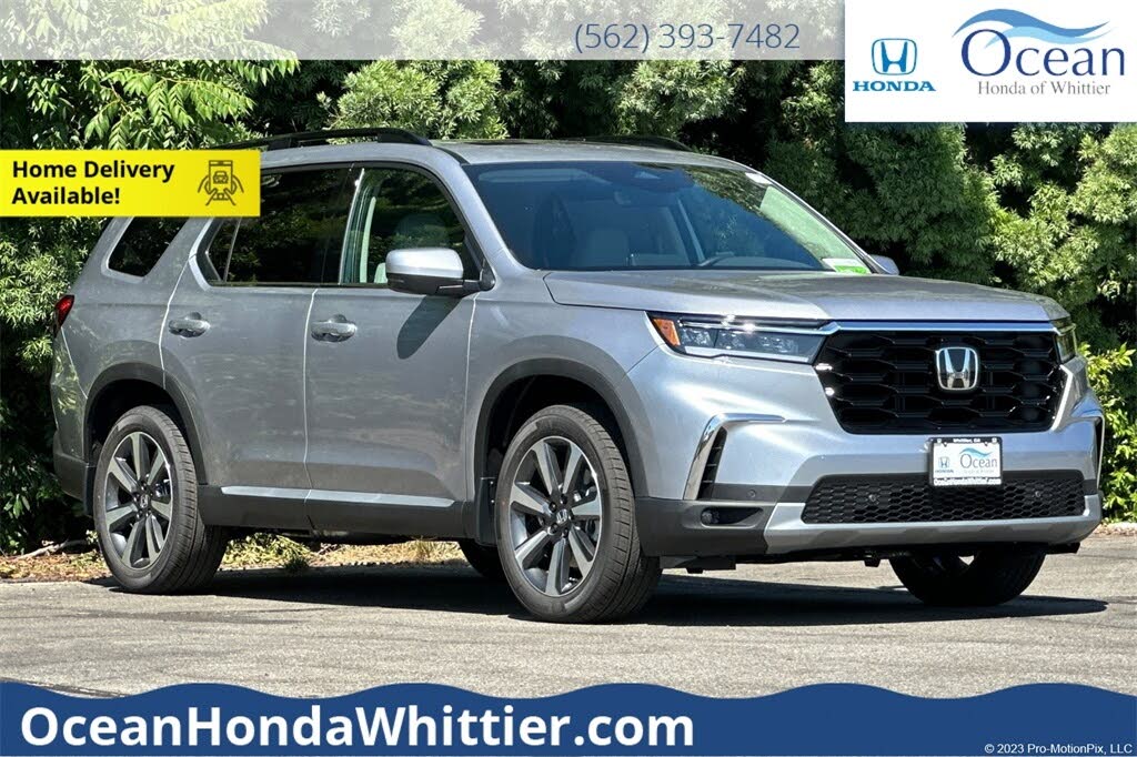 2025 Honda Pilot Touring FWD
