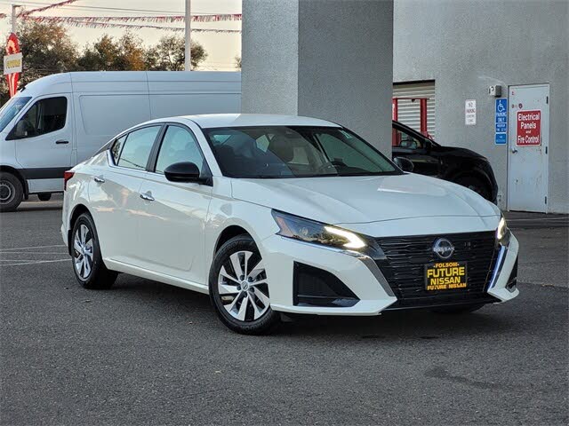 2025 Nissan Altima 2.5 S FWD