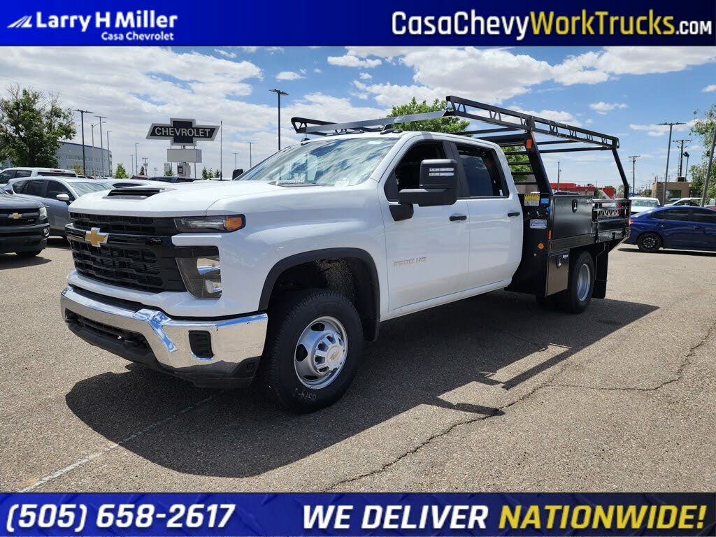 2024 Chevrolet Silverado 3500HD Chassis Work Truck Crew Cab 4WD
