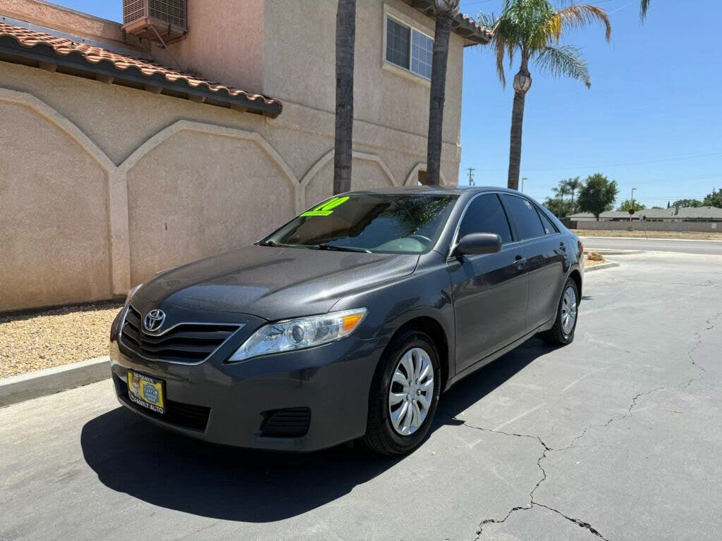 2010 Toyota Camry LE