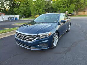 Volkswagen Passat 2.0T SE FWD