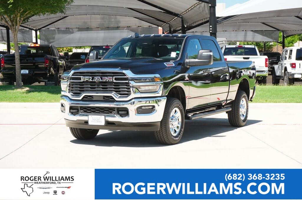 2025 RAM 2500 Tradesman Crew Cab 4WD