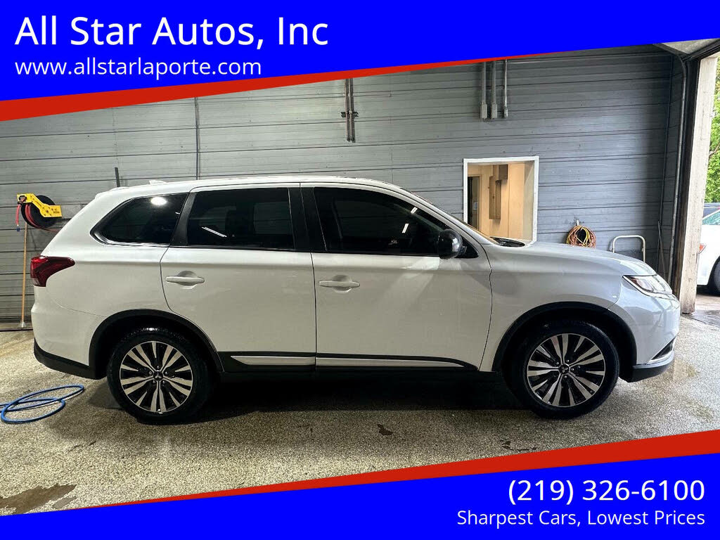 2020 Mitsubishi Outlander ES FWD