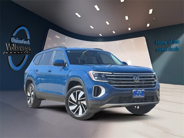 2025 Volkswagen Atlas SE FWD with Technology