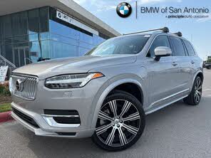 Volvo XC90 Recharge T8 Plus Bright Theme 7-Passenger eAWD