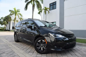 Chrysler Pacifica Hybrid Limited FWD