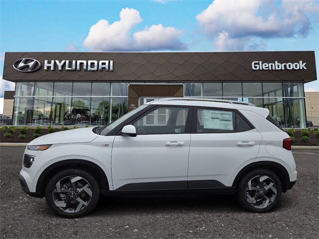2025 Hyundai Venue SEL FWD