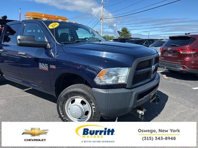 2014 RAM 3500 Chassis Tradesman Crew Cab 4WD