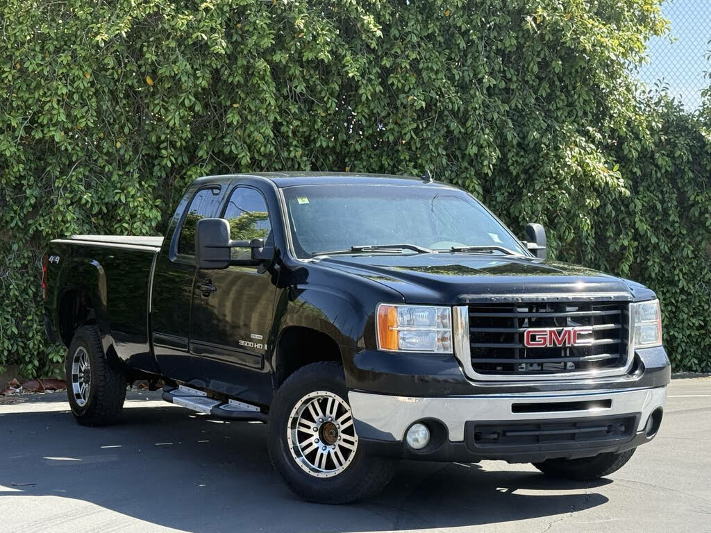 2009 GMC Sierra 3500HD SLT Ext. Cab 4WD
