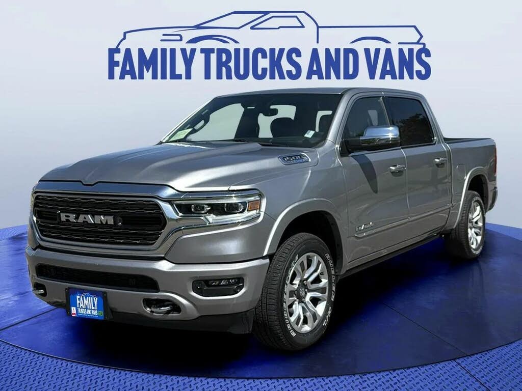 2024 RAM 1500 Limited Crew Cab 4WD