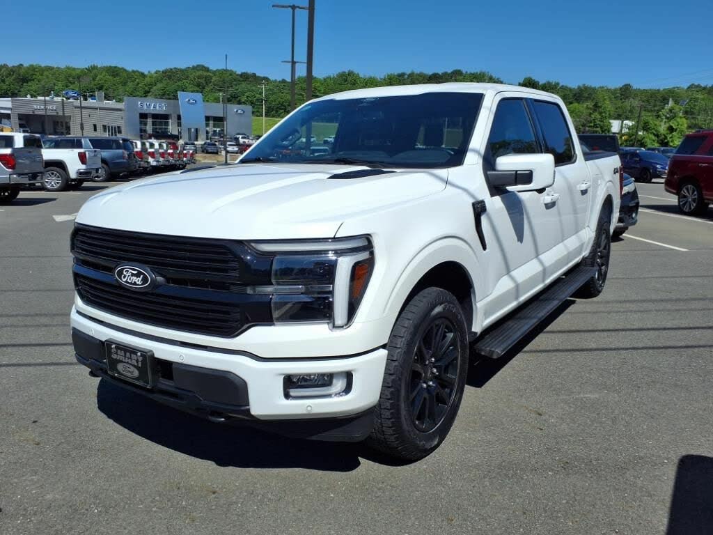 2024 Ford F-150 Platinum SuperCrew 4WD