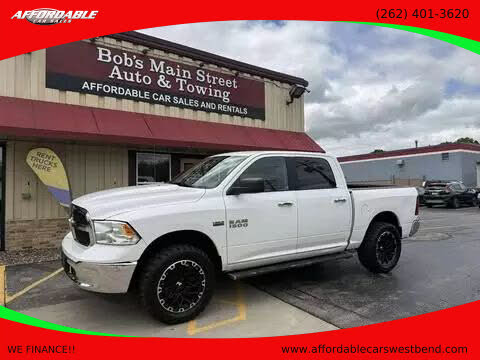 2018 RAM 1500 SLT Crew Cab 4WD