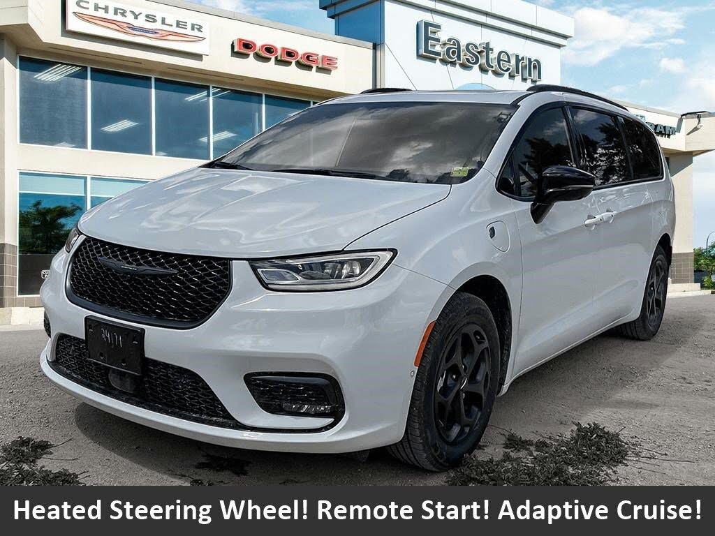 2024 Chrysler Pacifica Hybrid Select FWD