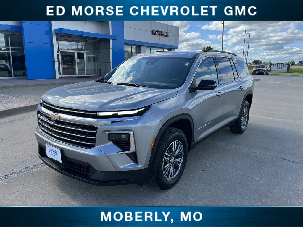 2025 Chevrolet Traverse LT FWD