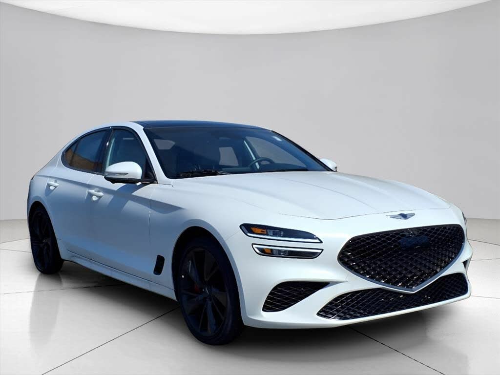 2023 Genesis G70 3.3T RWD