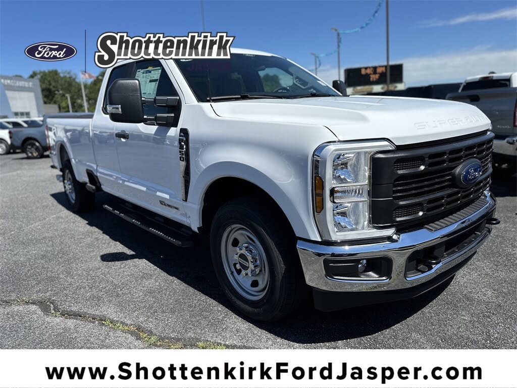 2025 Ford F-350 Super Duty XL SuperCab LB RWD