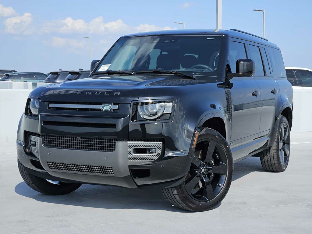 2025 Land Rover Defender 130 V8 P500 AWD