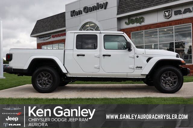 2025 Jeep Gladiator Sport Crew Cab 4WD