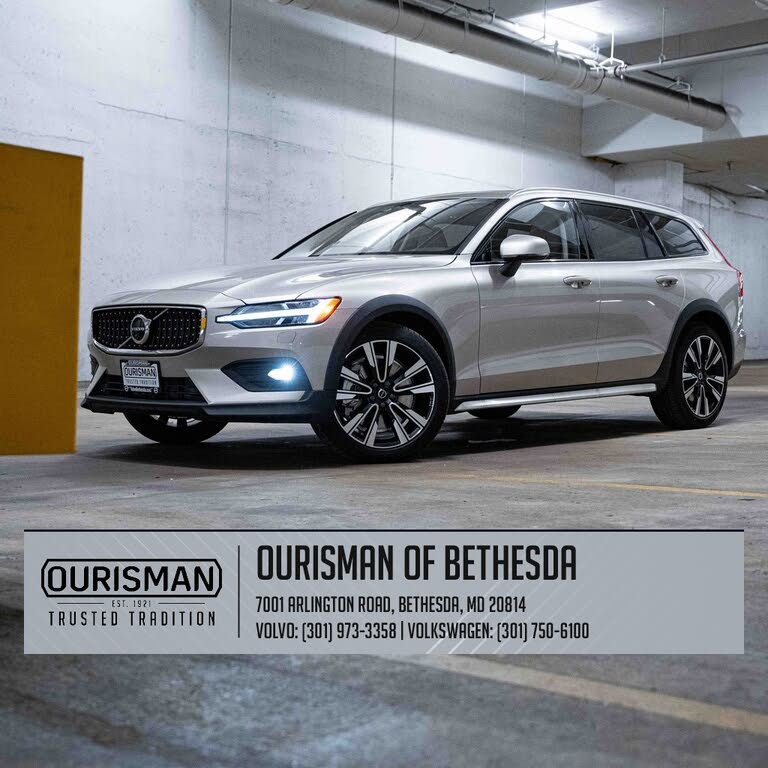 2025 Volvo V60 Cross Country B5 Ultra AWD