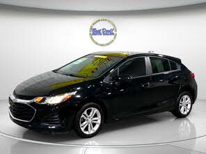 Chevrolet Cruze LS Hatchback FWD