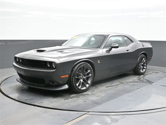 2022 Dodge Challenger R/T Scat Pack RWD