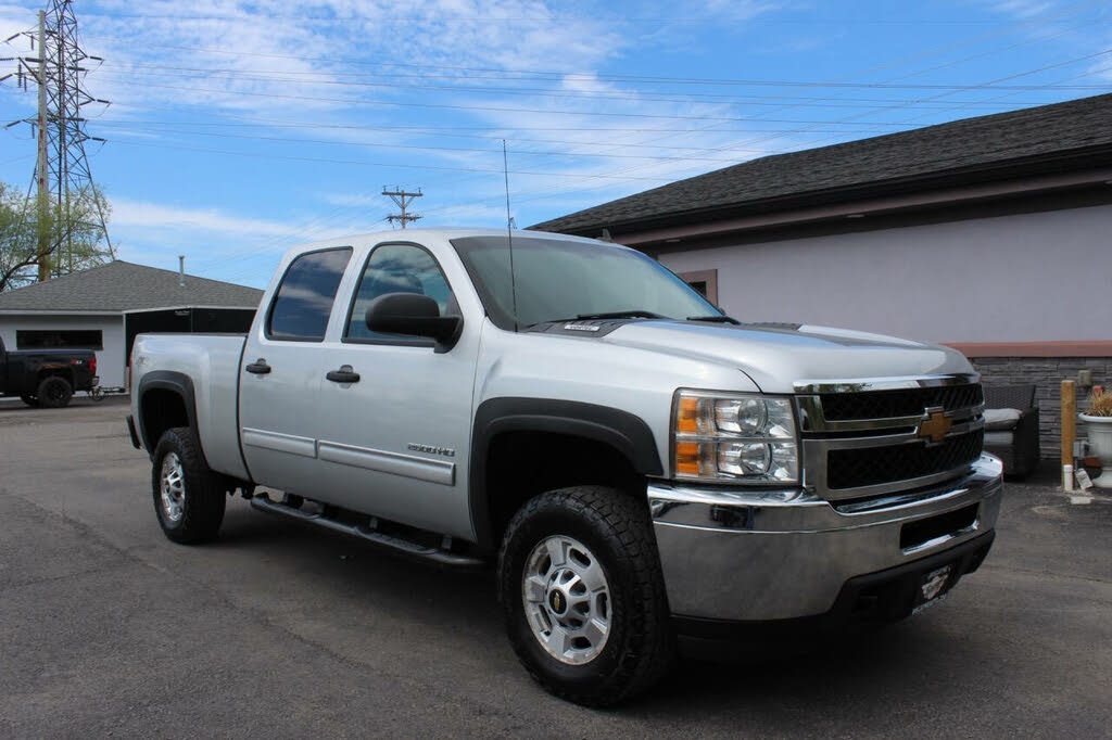 2014 Chevrolet Silverado 2500HD LT Crew Cab 4WD