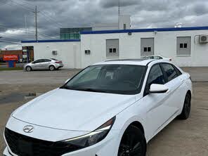 Hyundai Elantra Preferred FWD