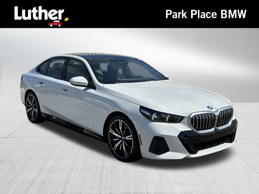 2026 BMW 5 Series 550e xDrive