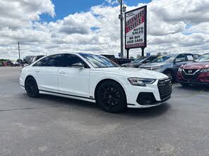 Audi S8 4.0T quattro