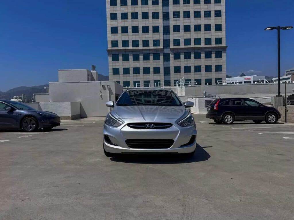 2017 Hyundai Accent SE Sedan FWD