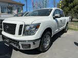 Nissan Titan SV Crew Cab 4WD