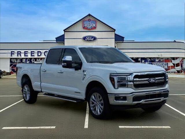 2025 Ford F-150 Lariat SuperCrew 4WD