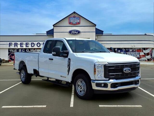 2025 Ford F-350 Super Duty XL SuperCab LB RWD