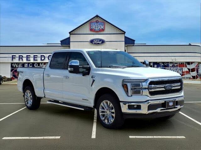 2025 Ford F-150 Lariat SuperCrew 4WD