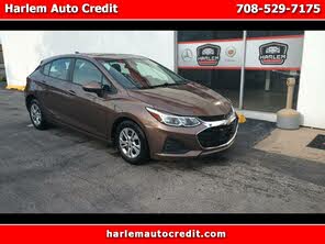 Chevrolet Cruze LS Hatchback FWD