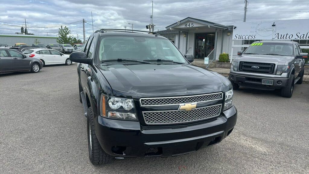 2011 Chevrolet Avalanche LT 4WD