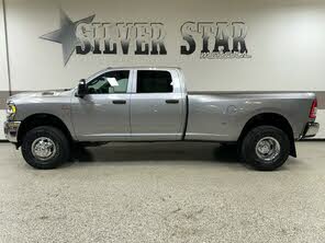 RAM 3500 Tradesman Crew Cab LB DRW 4WD