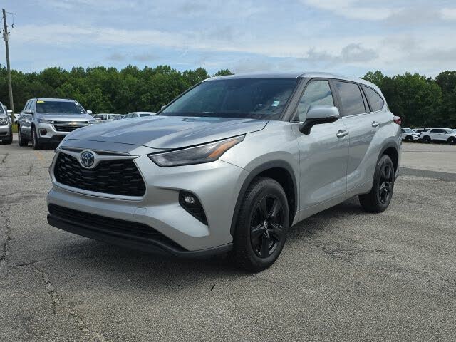 2023 Toyota Highlander Hybrid LE FWD
