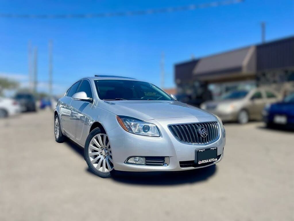 2012 Buick Regal Turbo Sedan FWD