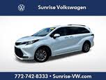 Toyota Sienna XLE 7-Passenger FWD