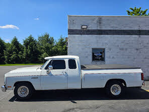 Dodge RAM 250 LE Club Cab LB RWD